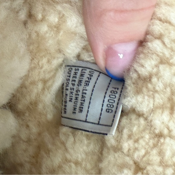 UGG Australia Upside Boot Sz 7 - Picture 10 of 10